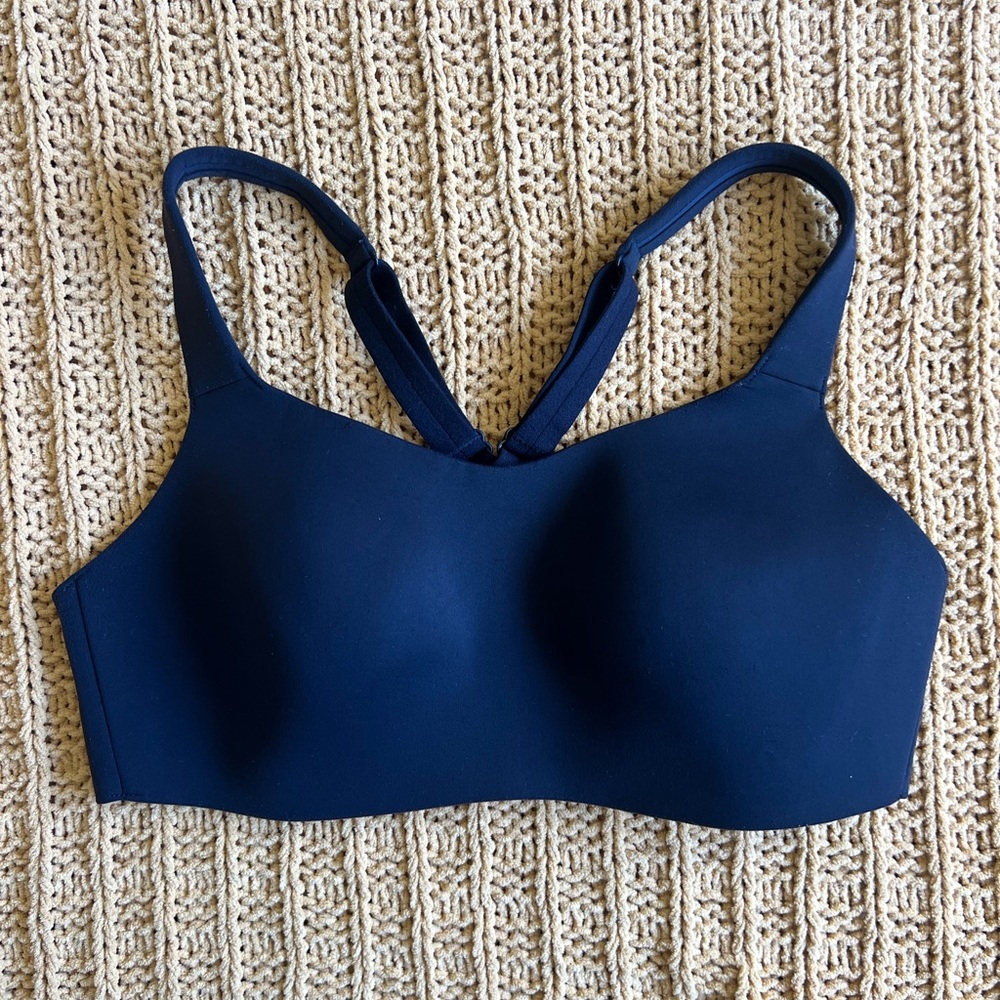Lululemon Athletica BLACK Sports Bra